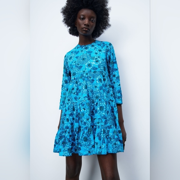 Zara Blogger Favorite. Tiered Baby Doll Mini Dress. - Picture 3 of 16